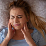 Jaw pain after waking up or sleeping, TMJ Bruxisum, teeth grinding